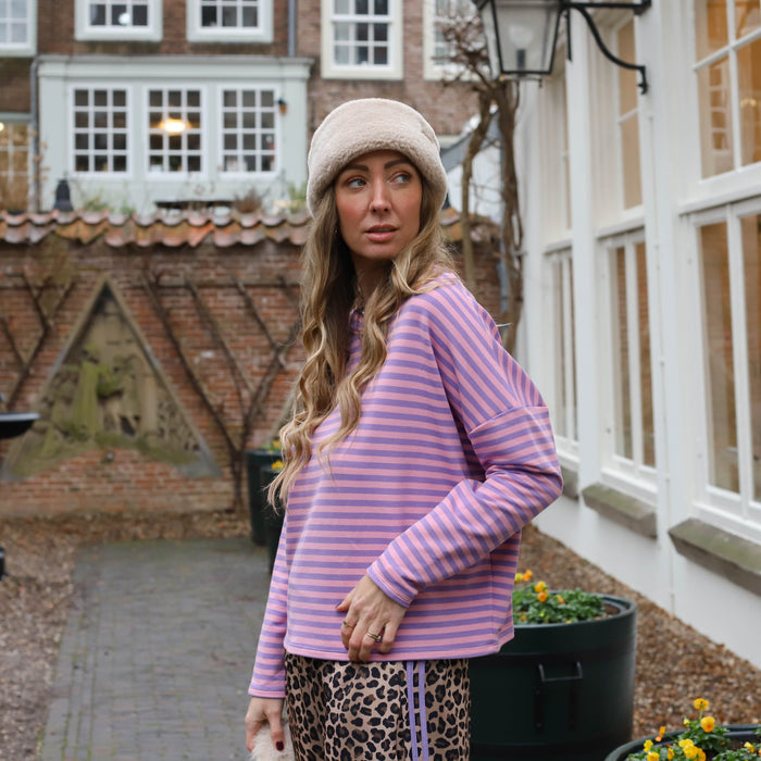 Billy streep trui lila roze