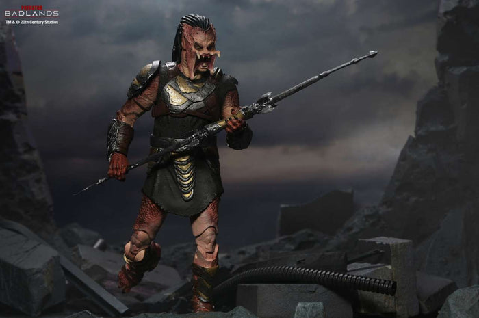 PREDATOR BADLANDS - Dek Training Armor - Ultimate Figurine 17cm