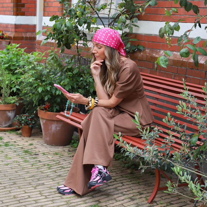 Sjaal met polkadots roze