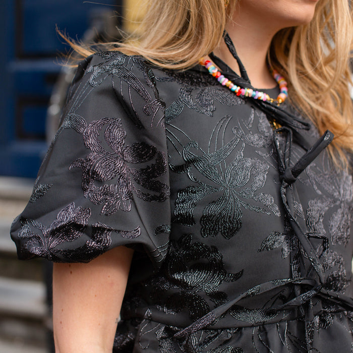 YAS Sonya top black